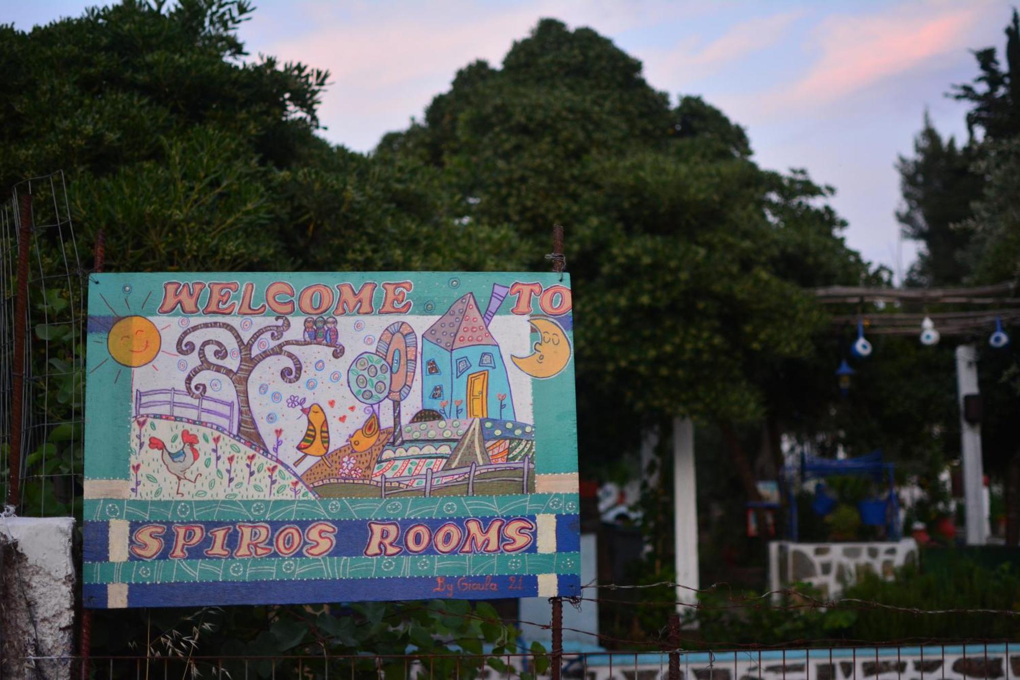 Spiros Rooms Panormos  Exterior foto